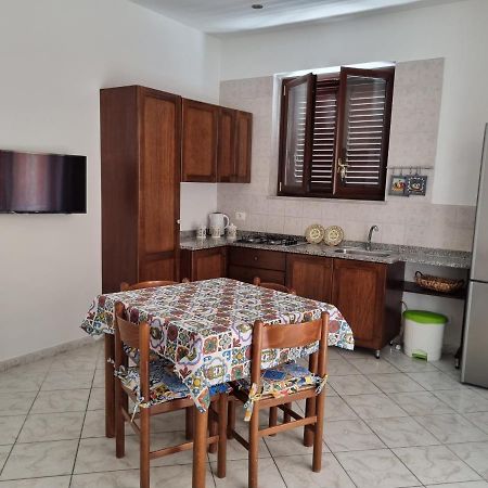 L'Angolo Dei Barcaioli Apartment ปาแลร์โม ภายนอก รูปภาพ