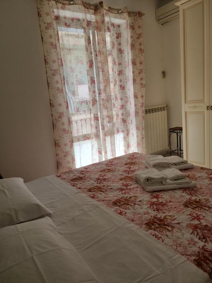 L'Angolo Dei Barcaioli Apartment ปาแลร์โม ภายนอก รูปภาพ
