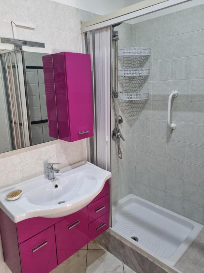 L'Angolo Dei Barcaioli Apartment ปาแลร์โม ภายนอก รูปภาพ